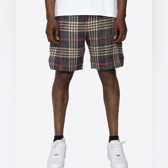 Dark Gray Cream Tweed Shorts - Picture 2 of 3